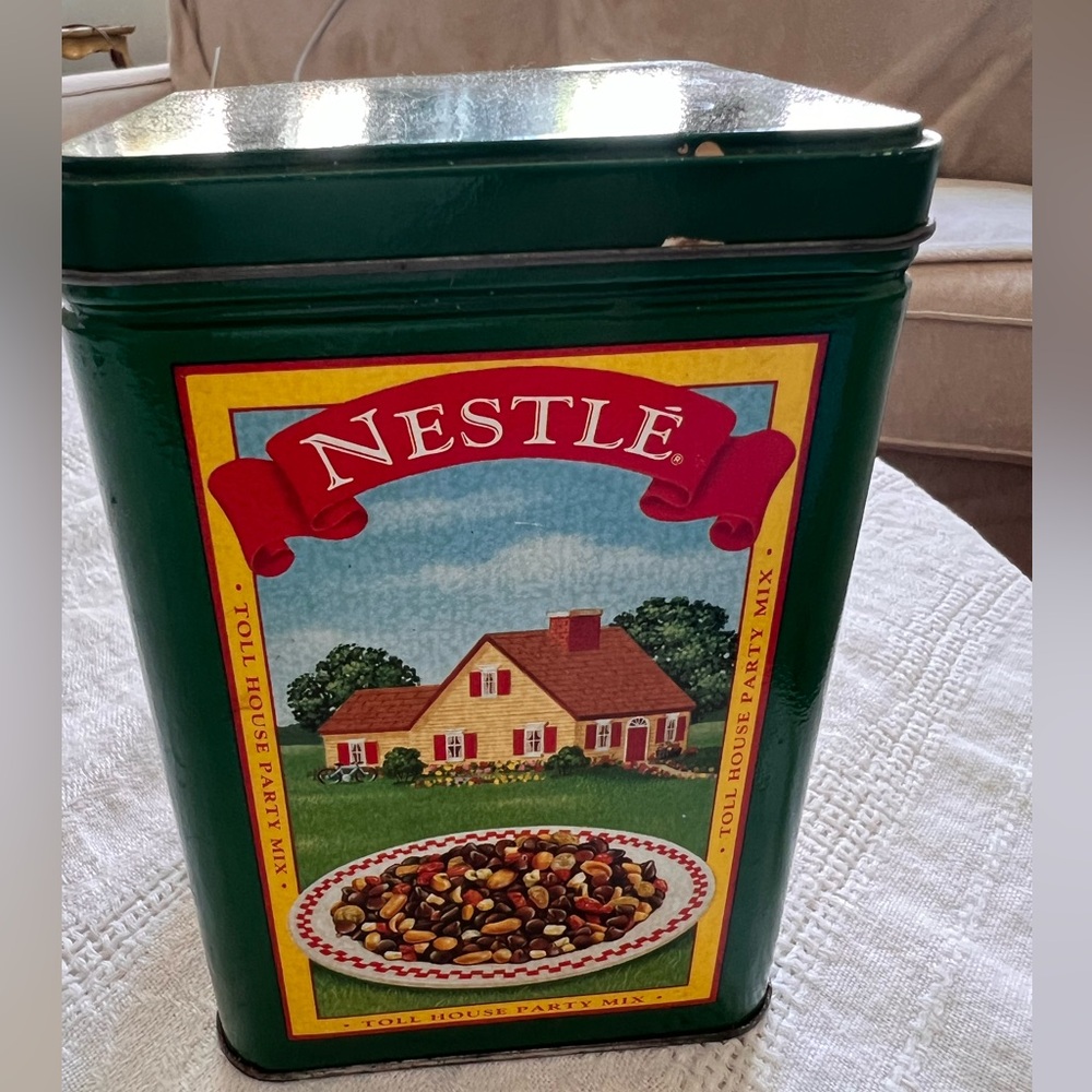 Vintage collectibles tins - Picture 9 of 16